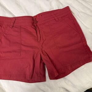 Prana Women’s salmon Flat Front Shorts